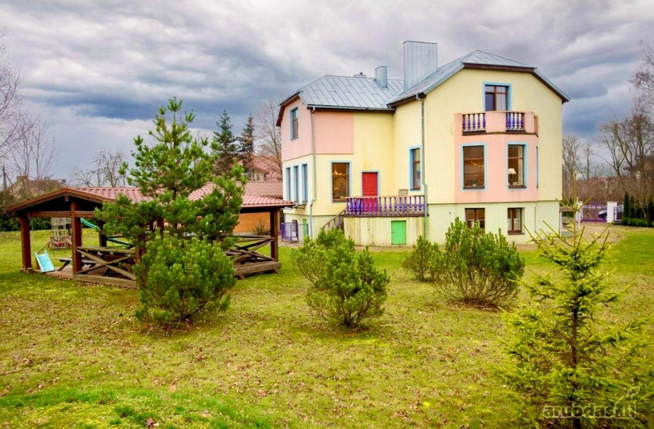 Wonderful 7 Bedroom Home In Vilnius Didzioji Reise Eksteriør billede