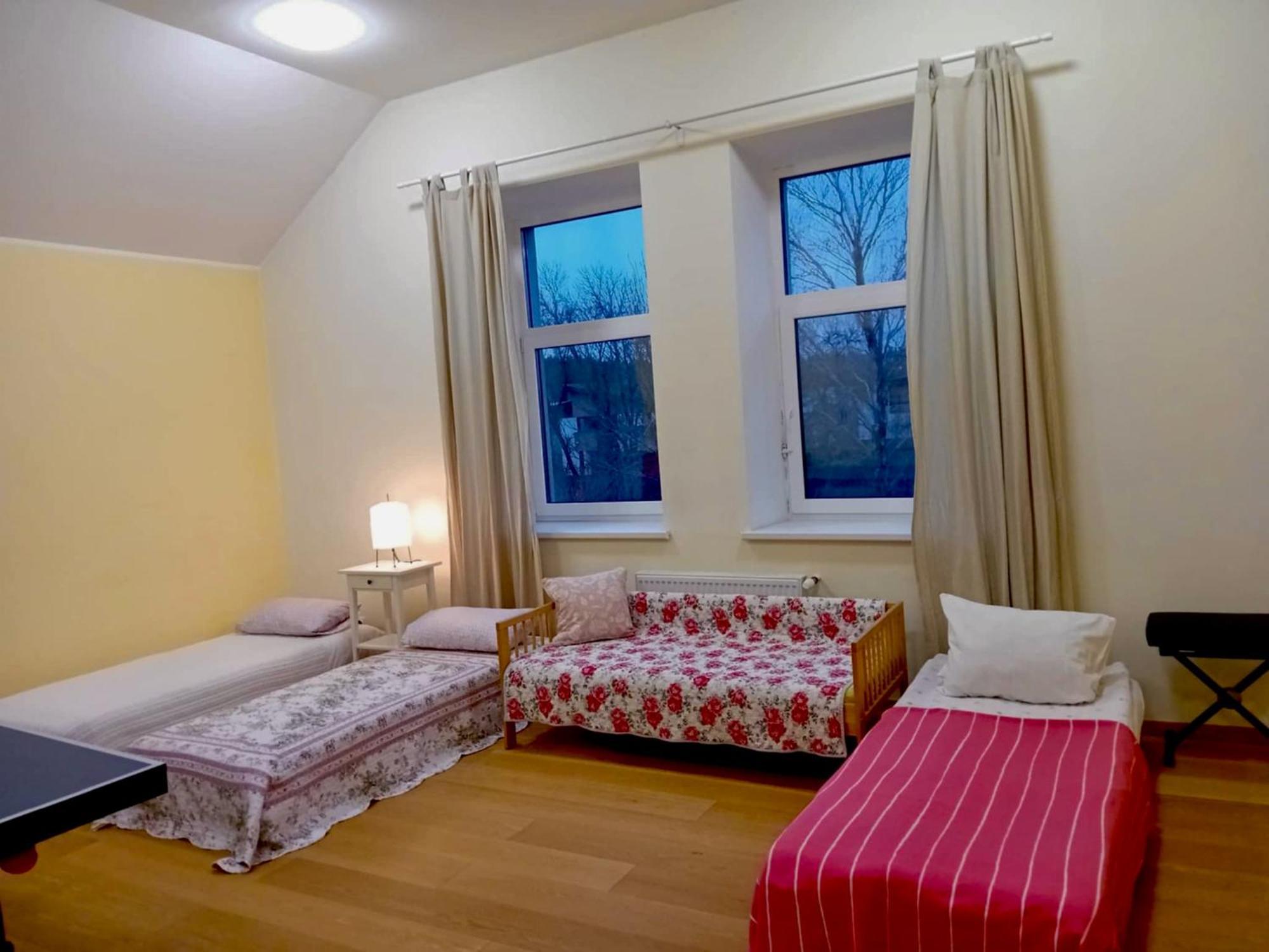 Wonderful 7 Bedroom Home In Vilnius Didzioji Reise Eksteriør billede